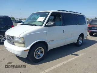 2001 Chevrolet Astro z VIN 1GNDM19W81B130897, wystawiony jako IAAI lot #42397857 z przebiegiem 262 223 mil mil oraz . Historia ofert i sprzedaży dostępna na DreamBid. Obrazek 2.