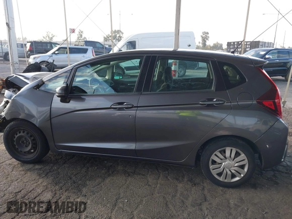 2015 Honda Fit LX with VIN 3HGGK5H58FM713533, listed as a IAAI auction lot 40473868 with Not provided miles and . Bid and sale history available at DreamBid. Image 15.