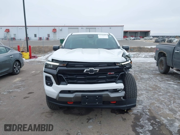 2024 Chevrolet Colorado 4WD Z71 with VIN 1GCPTDEK1R1113664, listed as a IAAI auction lot 41380070 with 6,922 mi miles. Bid and sale history available at carsss.com. Image 12.