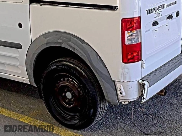 2013 Ford Transit Connect XLT z VIN NM0LS7BN2DT141131, wystawiony jako IAAI lot #42571503 z przebiegiem 151 903 mil mil oraz . Historia ofert i sprzedaży dostępna na DreamBid. Obrazek 27.