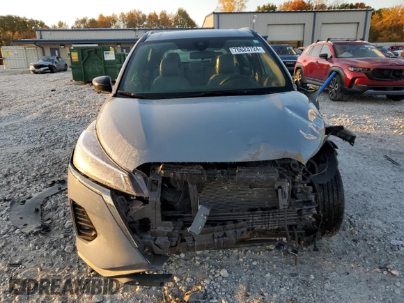 2021 Nissan Kicks SR with VIN 3N1CP5DV2ML561808, listed as a Copart auction lot 76623724 with 43,218 mi miles and Non Repairable. Bid and sale history available at DreamBid. Image 5.