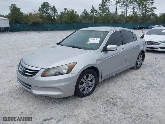 2011 Honda Accord Sdn SE with VIN 1HGCP2F61BA126625, listed as a IAAI auction lot 41706767 with 350,066 mi miles. Bid and sale history available at carsss.com. Image 17.