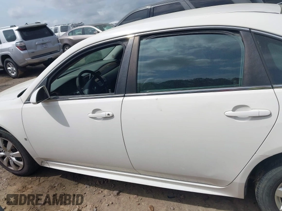 2009 Chevrolet Impala LS with VIN 2G1WB57K391275641, listed as a IAAI auction lot 41961149 with 154,465 mi miles and . Bid and sale history available at DreamBid. Image 14.