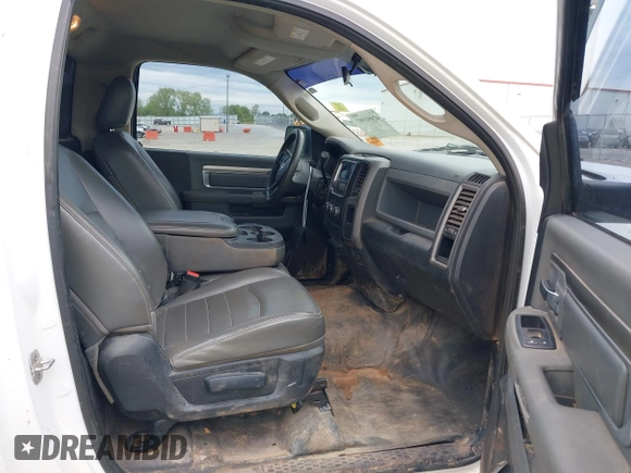 2013 Ram 1500 Tradesman with VIN 3C6JR6AP1DG506714, listed as a IAAI auction lot 42091997 with 116,630 mi miles and . Bid and sale history available at DreamBid. Image 5.