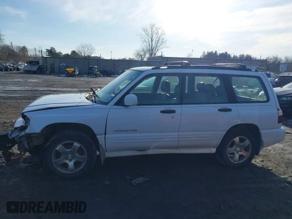 2002 Subaru Forester S w/Premium Pkg with VIN JF1SF65662H739973, listed as a IAAI auction lot 41731564 with 122,452 mi miles. Bid and sale history available at carsss.com. Image 15.