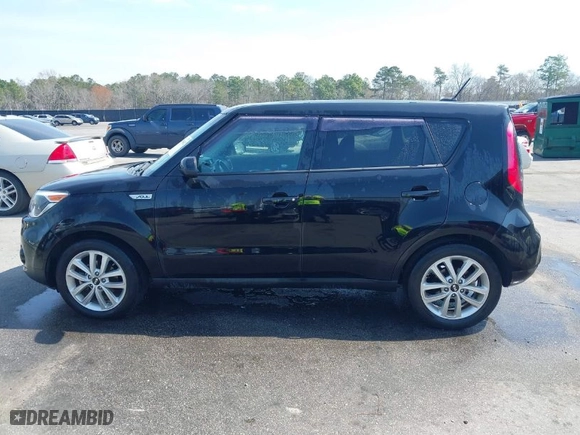 2018 Kia Soul + with VIN KNDJP3A52J7591503, listed as a IAAI auction lot 41796862 with 52,715 mi miles. Bid and sale history available at carsss.com. Image 14.