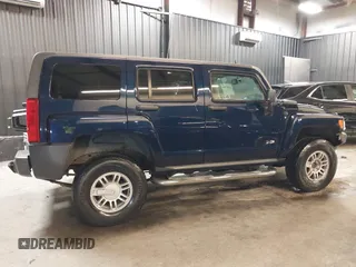 2008 Hummer H3 SUV with VIN 5GTEN13E388156284, listed as a IAAI auction lot 42107564 with 117,532 mi miles. Bid and sale history available at carsss.com. Image 14.