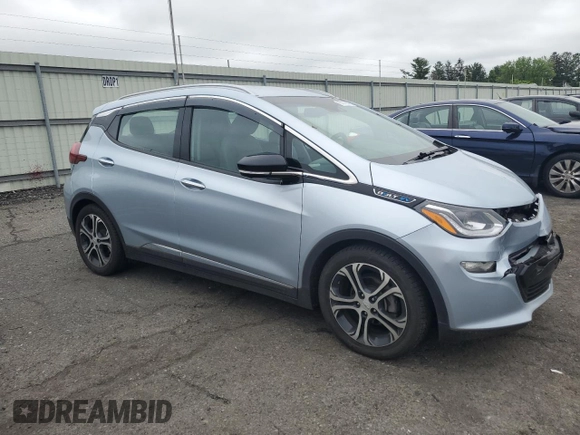 2017 Chevrolet Bolt EV Premier z VIN 1G1FX6S09H4165354, wystawiony jako Copart lot #60276045 z przebiegiem 106 852 mil mil oraz Szkoda całkowita • Salvage title. Historia ofert i sprzedaży dostępna na DreamBid. Obrazek 4.