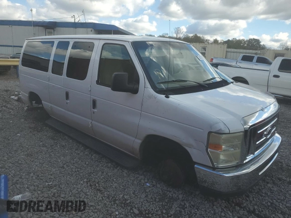 2008 Ford Econoline Passenger XL with VIN 1FBNE31L58DB04686, listed as a Copart auction lot 79701724 with Not Provided miles and Salvage Title. Bid and sale history available at carsss.com. Image 4.