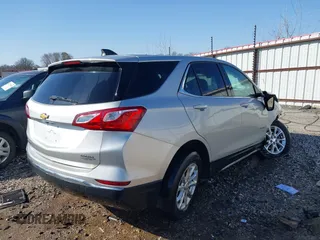 2020 Chevrolet Equinox LT with VIN 2GNAXUEV5L6205134, listed as a IAAI auction lot 41749085 with 82,549 mi miles and . Bid and sale history available at DreamBid. Image 4.