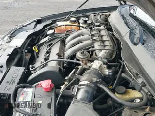 2002 Ford Taurus SES Standard z VIN 1FAFP55S22G225498, wystawiony jako IAAI lot #43348648 z przebiegiem Nie podano mil oraz . Historia ofert i sprzedaży dostępna na DreamBid. Obrazek 12.
