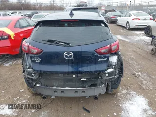 2017 Mazda CX-3 Touring z VIN JM1DKFC75H0173127, wystawiony jako IAAI lot #41614605 z przebiegiem 101 963 mil mil oraz . Historia ofert i sprzedaży dostępna na DreamBid. Obrazek 17.
