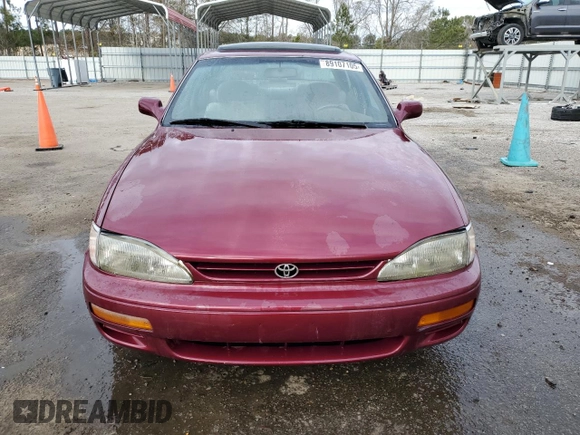 1996 Toyota Camry DX with VIN 4T1BG12KXTU739460, listed as a Copart auction lot 89107105 with 131,237 mi miles and Salvage Title. Bid and sale history available at carsss.com. Image 5.