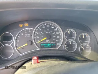 2002 Chevrolet Silverado 1500 LT with VIN 2GCEK19T721166459, listed as a Copart auction lot 44781525 with 199,652 mi miles and Salvage Title. Bid and sale history available at carsss.com. Image 9.
