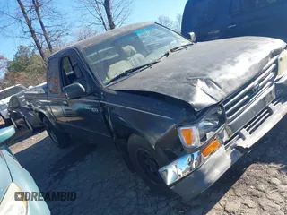 1996 Toyota T100 DX with VIN JT4TN12D7T0017984, listed as a IAAI auction lot 41061480 with 246,992 mi miles. Bid and sale history available at carsss.com. Image 1.