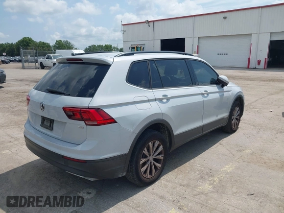 2018 Volkswagen Tiguan S с VIN 3VV1B7AX5JM097778, выставлен на аукционе IAAI как лот 42384582 с пробегом 244 180 миль миль и . История ставок и продаж доступна на DreamBid. Изображение 4.