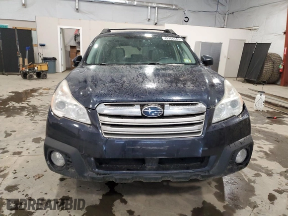 2014 Subaru Outback Premium with VIN 4S4BRCEC7E3209286, listed as a Copart auction lot 49766645 with 137,363 mi miles and Salvage Title. Bid and sale history available at DreamBid. Image 5.