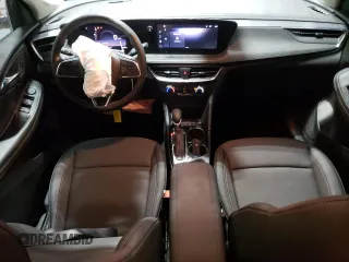 2024 Buick Encore GX Preferred z VIN KL4AMCSL7RB041769, wystawiony jako Copart lot #57420215 z przebiegiem 8 538 mil mil oraz Szkoda całkowita • Salvage title. Historia ofert i sprzedaży dostępna na DreamBid. Obrazek 8.