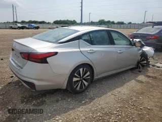 2022 Nissan Altima SV z VIN 1N4BL4DV3NN329658, wystawiony jako Copart lot #54952755 z przebiegiem 26 364 mil mil oraz Szkoda całkowita • Salvage title. Historia ofert i sprzedaży dostępna na DreamBid. Obrazek 3.