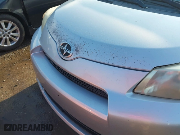 2008 Scion xD z VIN JTKKU10468J005689, wystawiony jako IAAI lot #42178257 z przebiegiem 165 553 mil mil oraz . Historia ofert i sprzedaży dostępna na DreamBid. Obrazek 6.