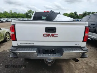 2018 GMC Sierra 2500HD SLT with VIN 1GT12TEG4JF202330, listed as a Copart auction lot 62895355 with 87,049 mi miles and Salvage title. Bid and sale history available at DreamBid. Image 6.