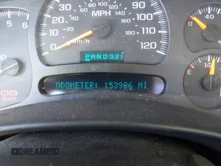 2005 Chevrolet Silverado 1500 with VIN 1GCEC14X25Z184256, listed as a IAAI auction lot 39455690 with 153,986 mi miles and . Bid and sale history available at DreamBid. Image 7.
