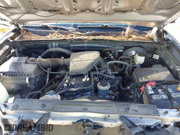 2021 Toyota Tacoma SR with VIN 3TYAX5GN0MT020061, listed as a IAAI auction lot 41592670 with 18,862 mi miles and . Bid and sale history available at DreamBid. Image 10.