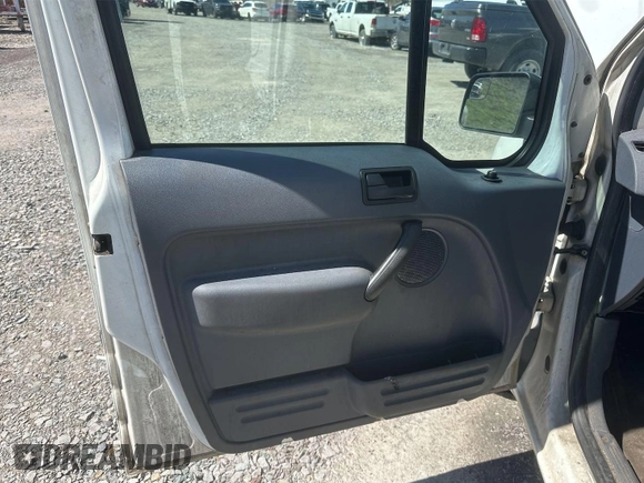 2013 Ford Transit Connect XLT с VIN NM0LS7BN3DT140781, выставлен на аукционе IAAI как лот 42480158 с пробегом 256 854 миль миль и . История ставок и продаж доступна на DreamBid. Изображение 1.