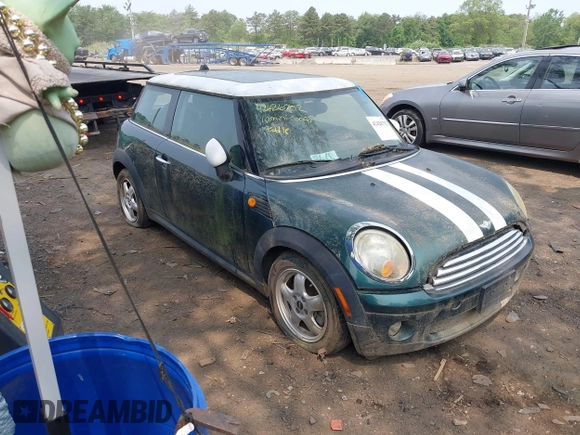 2010 MINI Hardtop with VIN WMWMF3C57ATZ24618, listed as a IAAI auction lot 42426752 with 68,973 mi miles and . Bid and sale history available at DreamBid. Image 1.