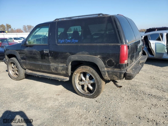 1996 Chevrolet Tahoe with VIN 3GNEK18R9TG128883, listed as a Copart auction lot 83367764 with 183,713 mi miles and Clean Title. Bid and sale history available at carsss.com. Image 2.