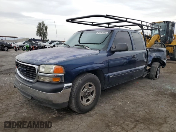 2000 GMC New Sierra 1500 SL with VIN 2GTEC19V3Y1125494, listed as a Copart auction lot 51082895 with 151,882 mi miles and Salvage Title. Bid and sale history available at carsss.com. Image 1.