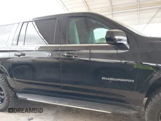 2021 Chevrolet Suburban LT z VIN 1GNSCCKDXMR421833, wystawiony jako IAAI lot #41738389 z przebiegiem 56 757 mil mil oraz . Historia ofert i sprzedaży dostępna na DreamBid. Obrazek 13.
