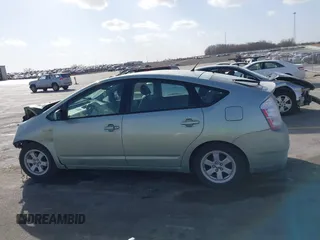 2006 Toyota Prius with VIN JTDKB20U167513159, listed as a IAAI auction lot 41704842 with 170,618 mi miles. Bid and sale history available at carsss.com. Image 15.