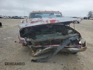 1988 Ford F-250 with VIN 1FTHX25M4JKB00405, listed as a Copart auction lot 43448995 with 180,446 mi miles and Salvage Title. Bid and sale history available at carsss.com. Image 5.