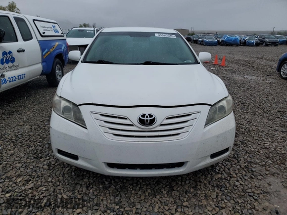 2007 Toyota Camry CE with VIN 4T1BE46K87U546327, listed as a Copart auction lot 55360635 with 257,521 mi miles and Clean Title. Bid and sale history available at carsss.com. Image 5.
