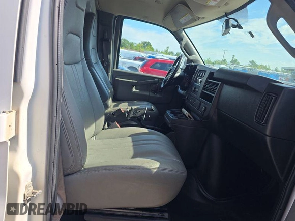 2021 Chevrolet Express Cargo с VIN 1GCWGAFP2M1166293, выставлен на аукционе IAAI как лот 42566387 с пробегом 116 410 миль миль и . История ставок и продаж доступна на DreamBid. Изображение 25.