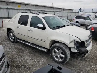 2012 Chevrolet Avalanche LTZ with VIN 3GNTKGE7XCG281513, listed as a Copart auction lot 48007475 with 205,791 mi miles and Salvage title. Bid and sale history available at DreamBid. Image 4.