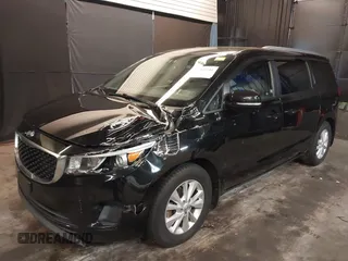2016 Kia Sedona LX with VIN KNDMB5C10G6196316, listed as a IAAI auction lot 41766504 with 109,785 mi miles. Bid and sale history available at carsss.com. Image 6.