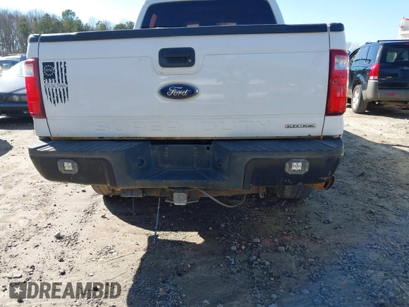 2016 Ford F-250 Lariat z VIN 1FT7W2B6XGEC21175, wystawiony jako IAAI lot #41404523 z przebiegiem 221 871 mil mil oraz . Historia ofert i sprzedaży dostępna na DreamBid. Obrazek 16.