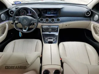 2017 Mercedes-Benz E 300 Luxury with VIN WDDZF4KB2HA128313, listed as a Copart auction lot 54372285 with 60,484 mi miles and Salvage title. Bid and sale history available at DreamBid. Image 8.