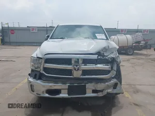 2017 Ram 1500 Lone Star Silver z VIN 1C6RR6LT7HS791379, wystawiony jako IAAI lot #42196470 z przebiegiem 96 222 mil mil oraz . Historia ofert i sprzedaży dostępna na DreamBid. Obrazek 12.