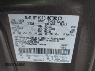 2006 Ford F-150 XLT with VIN 1FTPW14586KC82846, listed as a IAAI auction lot 42122120 with 247,622 mi miles and . Bid and sale history available at carsss.com. Image 9.