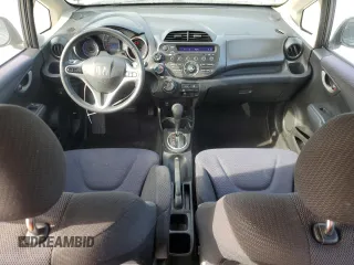 2013 Honda Fit Sport с VIN JHMGE8H50DC071183, выставлен на аукционе Copart как лот 53572115 с пробегом 40 467 миль миль и Списание • Salvage title. История ставок и продаж доступна на DreamBid. Изображение 8.