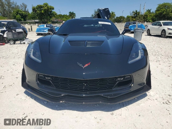 2016 Chevrolet Corvette Z06 3LZ z VIN 1G1YU2D61G5608939, wystawiony jako Copart lot #57044795 z przebiegiem Nie podano mil oraz Szkoda całkowita • Salvage title. Historia ofert i sprzedaży dostępna na DreamBid. Obrazek 5.