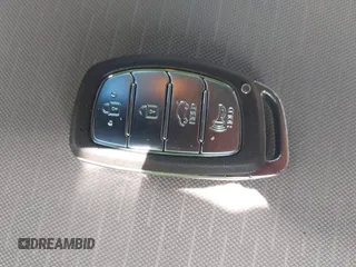 2019 Hyundai Tucson Sport with VIN KM8J33AL5KU066119, listed as a IAAI auction lot 42041651 with 60,281 mi miles. Bid and sale history available at carsss.com. Image 11.