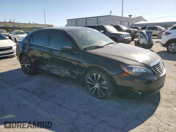 2012 Chrysler 200 Touring z VIN 1C3CCBBG0CN277060, wystawiony jako Copart lot #57295715 z przebiegiem 140 979 mil mil oraz Szkoda całkowita • Salvage title. Historia ofert i sprzedaży dostępna na DreamBid. Obrazek 4.