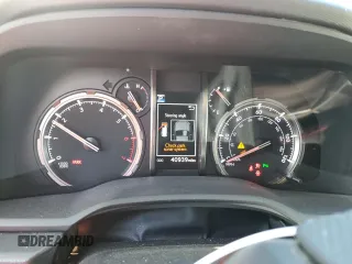 2021 Toyota 4Runner Nightshade с VIN JTEJU5JRXM5847292, выставлен на аукционе Copart как лот 55771725 с пробегом 40 939 миль миль и Списание • Salvage title. История ставок и продаж доступна на DreamBid. Изображение 9.