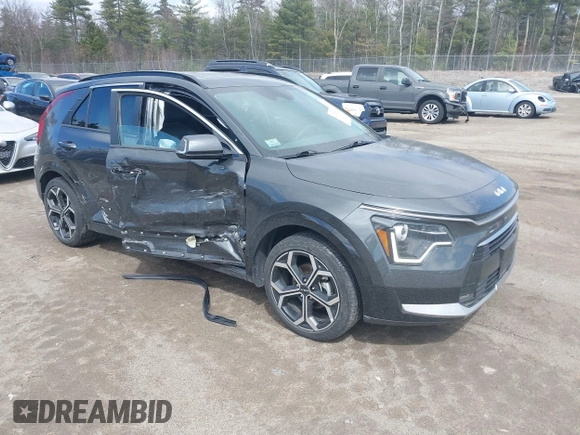 2023 Kia Niro EX with VIN KNDCR3LE3P5044602, listed as a IAAI auction lot 41974352 with 39,200 mi miles. Bid and sale history available at carsss.com. Image 1.