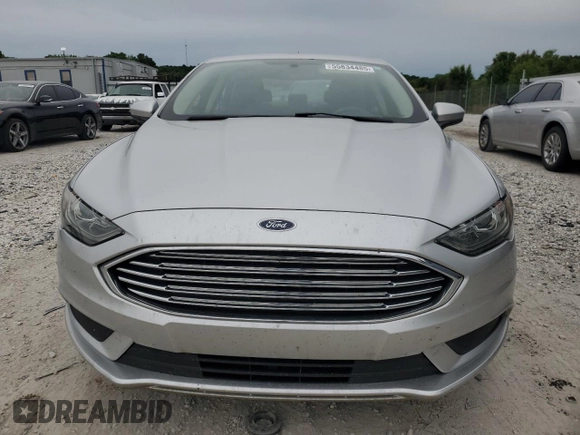 2017 Ford Fusion SE with VIN 3FA6P0HD3HR256602, listed as a Copart auction lot 55834485 with 157,495 mi miles and Clean title. Bid and sale history available at DreamBid. Image 5.