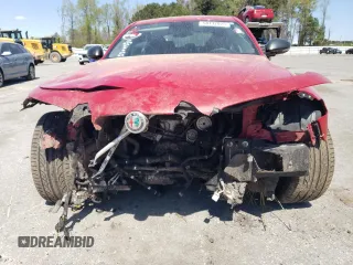 2019 Alfa Romeo Giulia z VIN ZARFAMANXK7620606, wystawiony jako Copart lot #50732025 z przebiegiem Nie podano mil oraz Szkody całkowita. Historia ofert i sprzedaży dostępna na DreamBid. Obrazek 5.